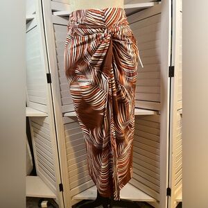 NEW LIZ CLAIBORNE SKIRT